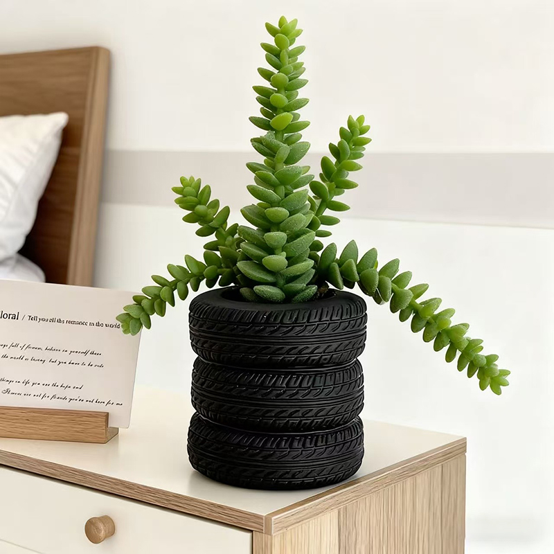 積み重ねタイヤ樹脂製多肉植物プランター、創造的な3層タイヤ型 - Snake Plant Ceramic のレビューと価格